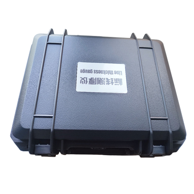 6.0kg रेट्रो रिफ्लेक्टिव मीटर -5°C~+50°C परिवेश तापमान के लिए 99,999 से अधिक परीक्षण डेटा के साथ