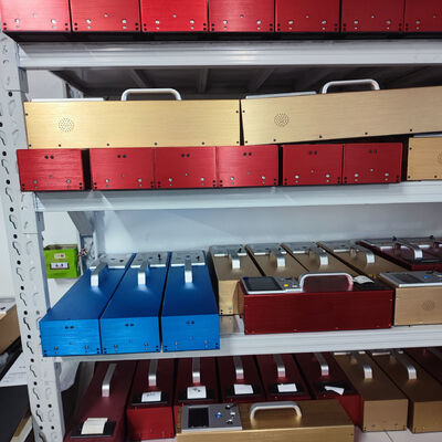 देखने का कोण 105 डिग्री उपकरण छोटे माप त्रुटि और कुल मात्रा के साथ 700 मिमी X 135 मिमी X 115 मिमी आयामी सटीकता प्रदान करने के लिए इंजीनियर